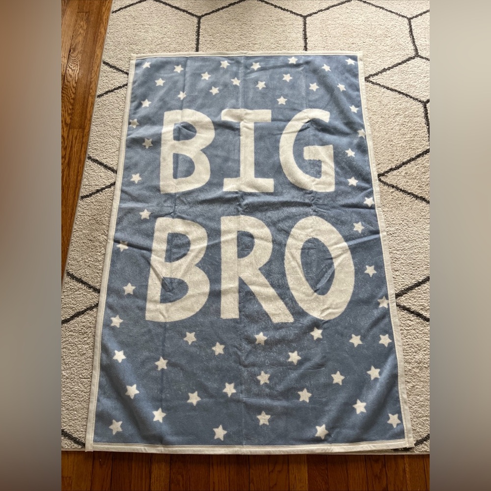 Chappywrap Midi Blanket Big Bro Blue And White 40”x 60” Made in Germany